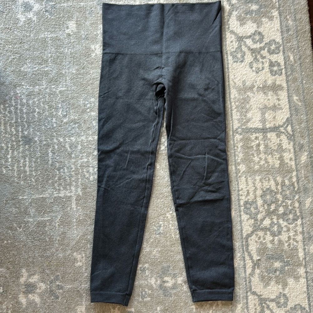 Spanx- Charcoal Gray- XL Leggings
